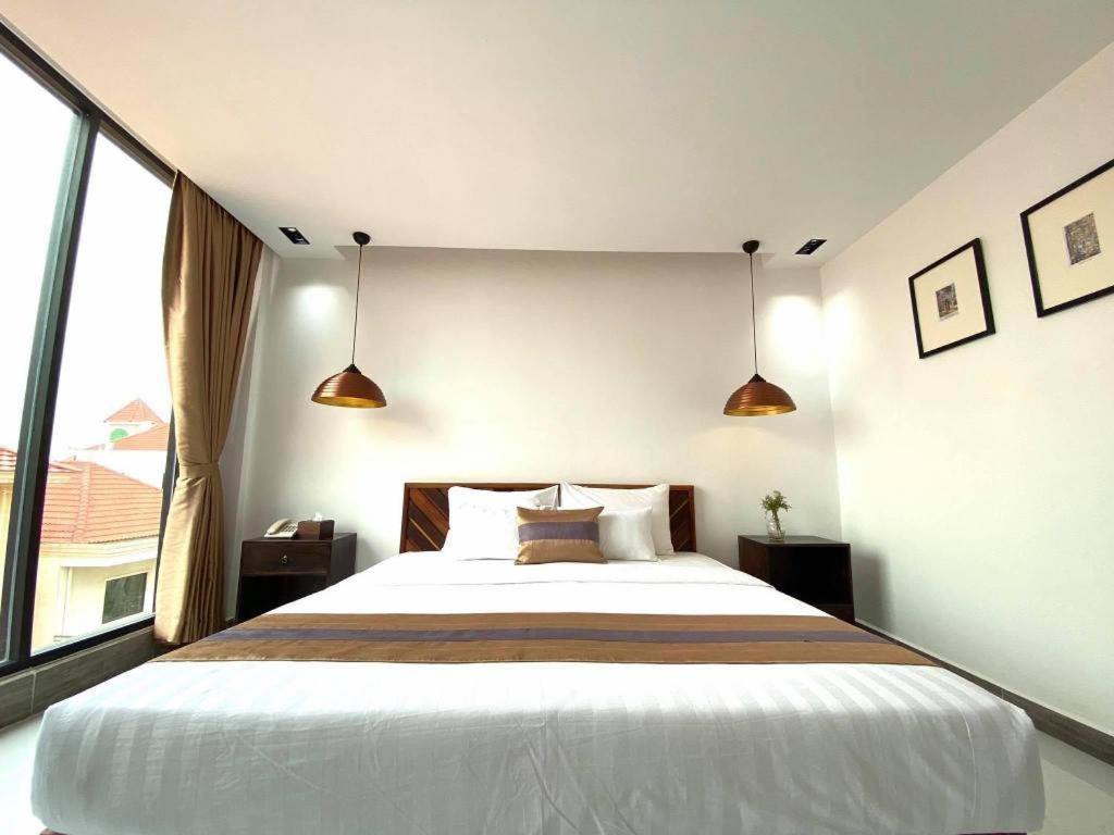 Reasmey Cheanich Hotel Kampong Cham Exterior photo