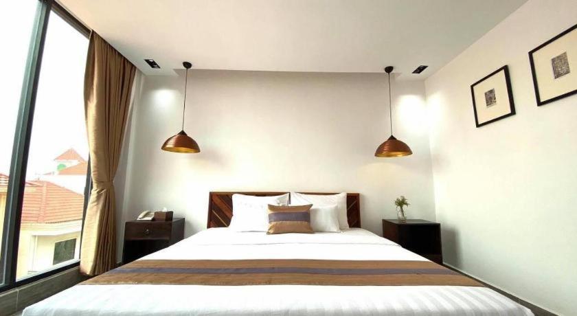 Reasmey Cheanich Hotel Kampong Cham Exterior photo